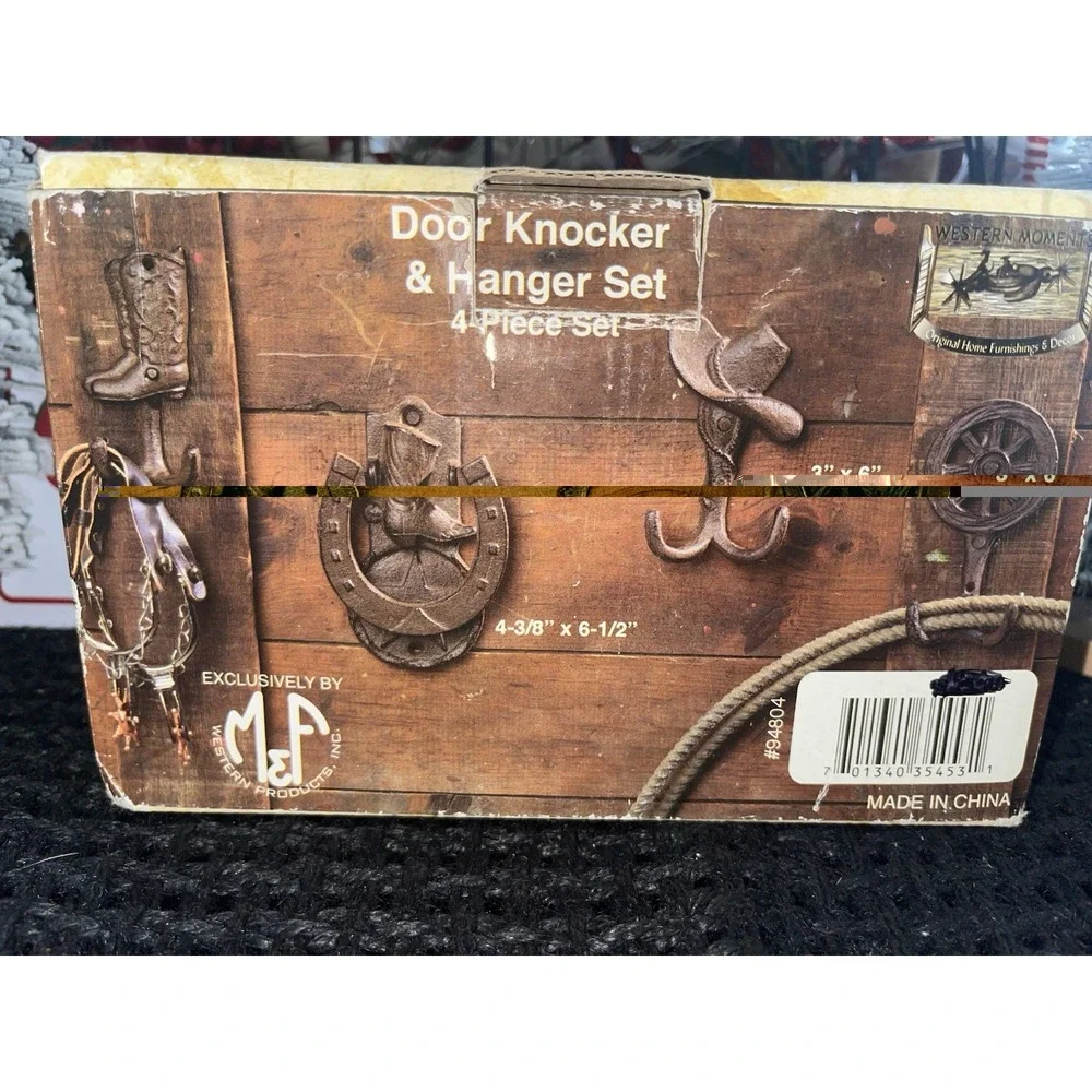 Western Moments Door Knocker & Hanger Set Exclusively by Western‎ products